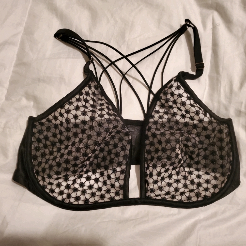 Unlined victorias secret bra